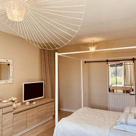 Lalagunebages, Panoramic View Holiday home *