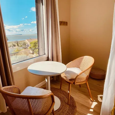 Holiday home Lalagunebages, Panoramic View Bages (Aude)